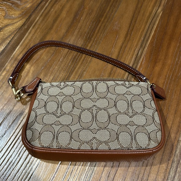 Disney X Coach Nolita 19 In Signature Jacquard With Mickey Mouse Print - Picture 5 of 8
